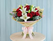 Букет цветов из:  Лилии и Розы #REPLACE_PRED# Хотьково