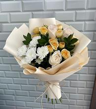 Букет цветов из:  Розы и Хризантемы в Хотьково
