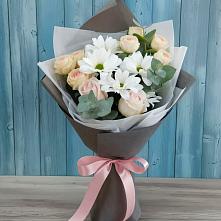Букет цветов из:  Хризантемы и Розы в Хотьково