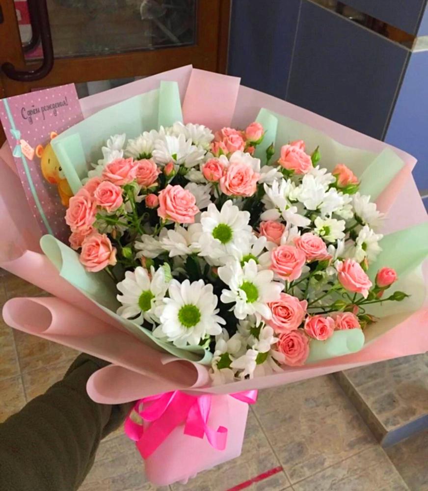 Букет цветов из: Розы и Хризантемы в Хотьково