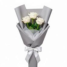 Букет 3 белые розы в Хотьково